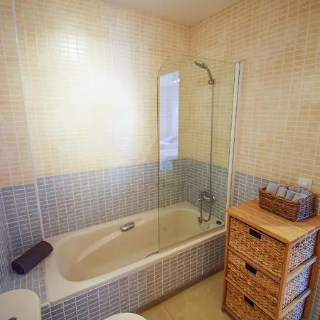 Casa Dorit, Luxury Townhouse With Pool And Parking Hansonholiday * 프리질리아나